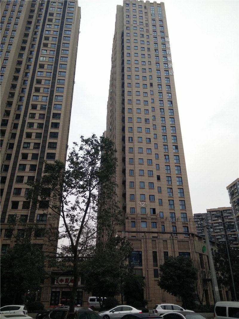依人酒店式公寓(成都雍湖湾店)
