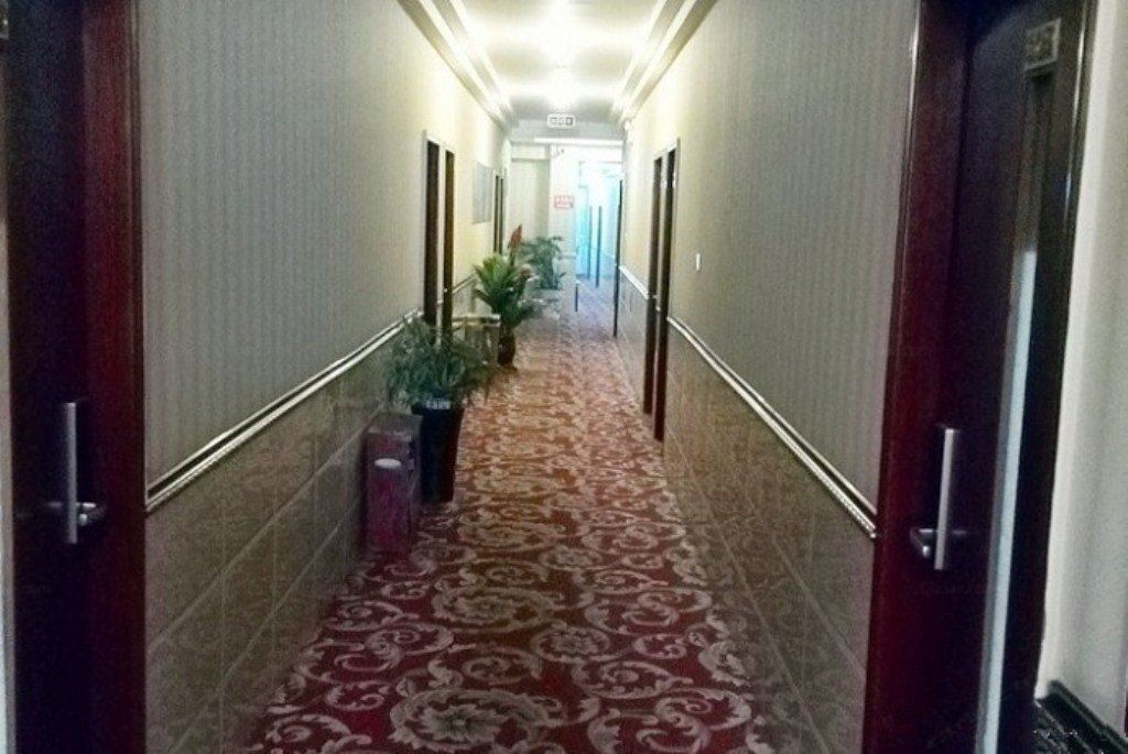 成都酸萝卜鱼庄住宿