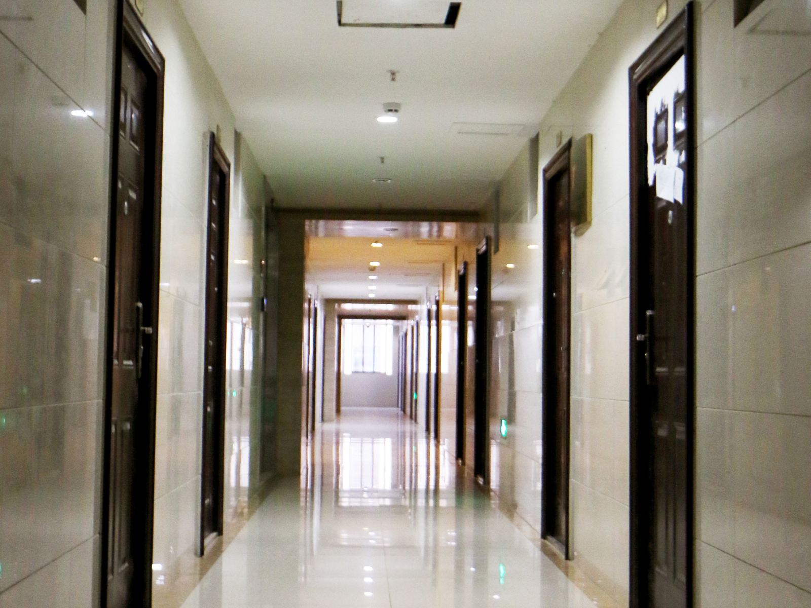 成都loft小窝酒店公寓
