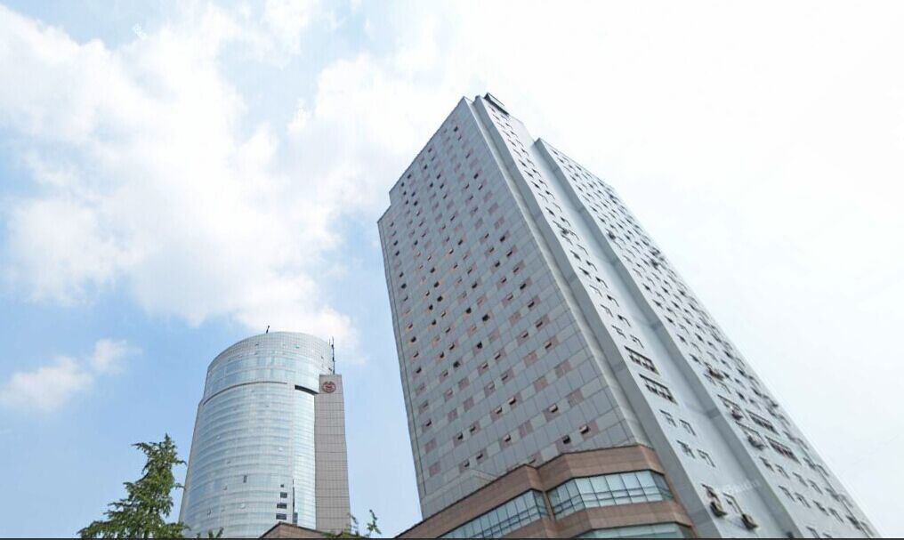 成都至尚花园酒店