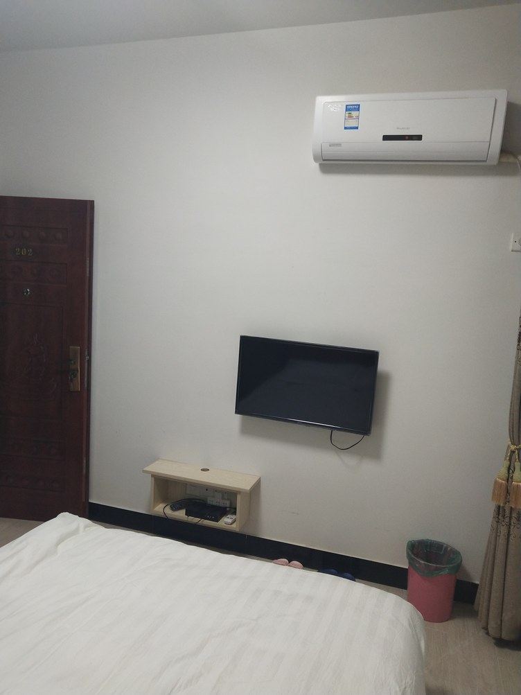 一室大床房