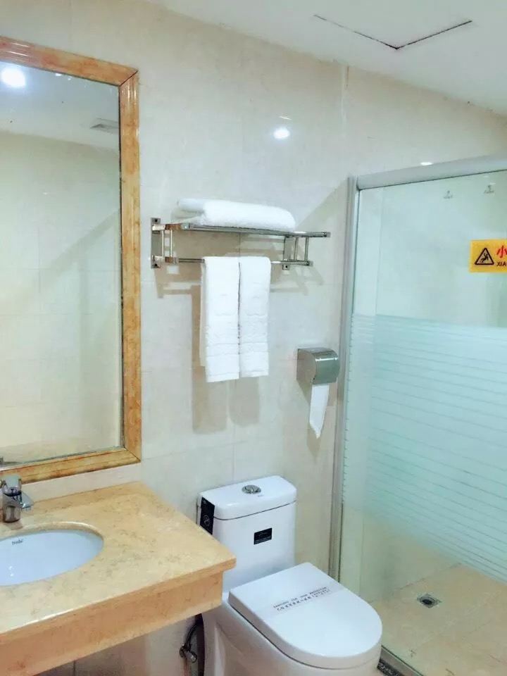 标准大床房