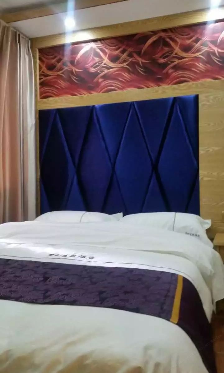 标准大床房