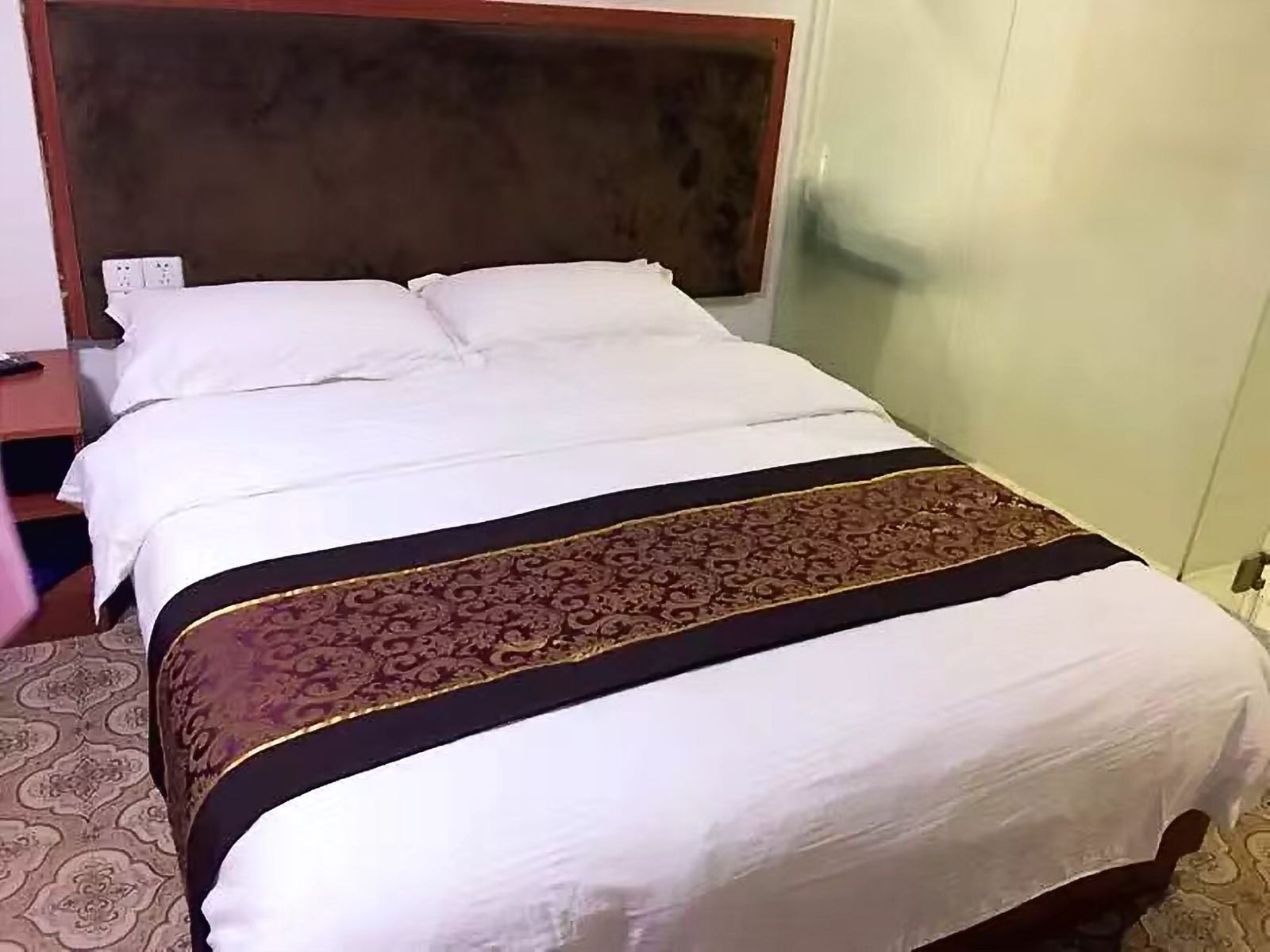 标准大床房