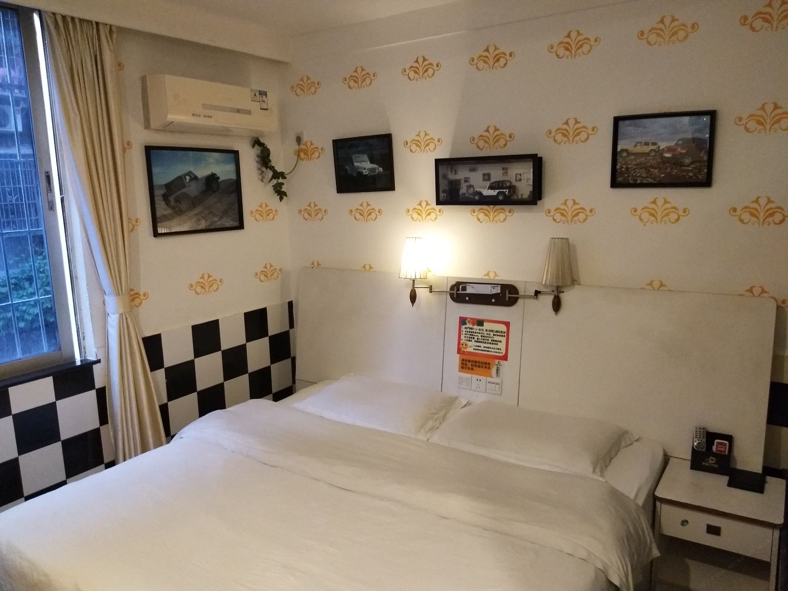 高级大床房