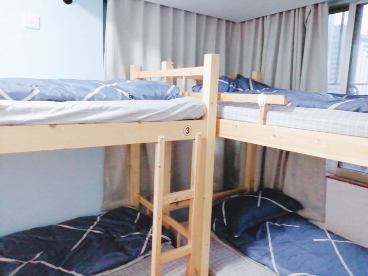 超帅6人间(床位)(公共卫浴)