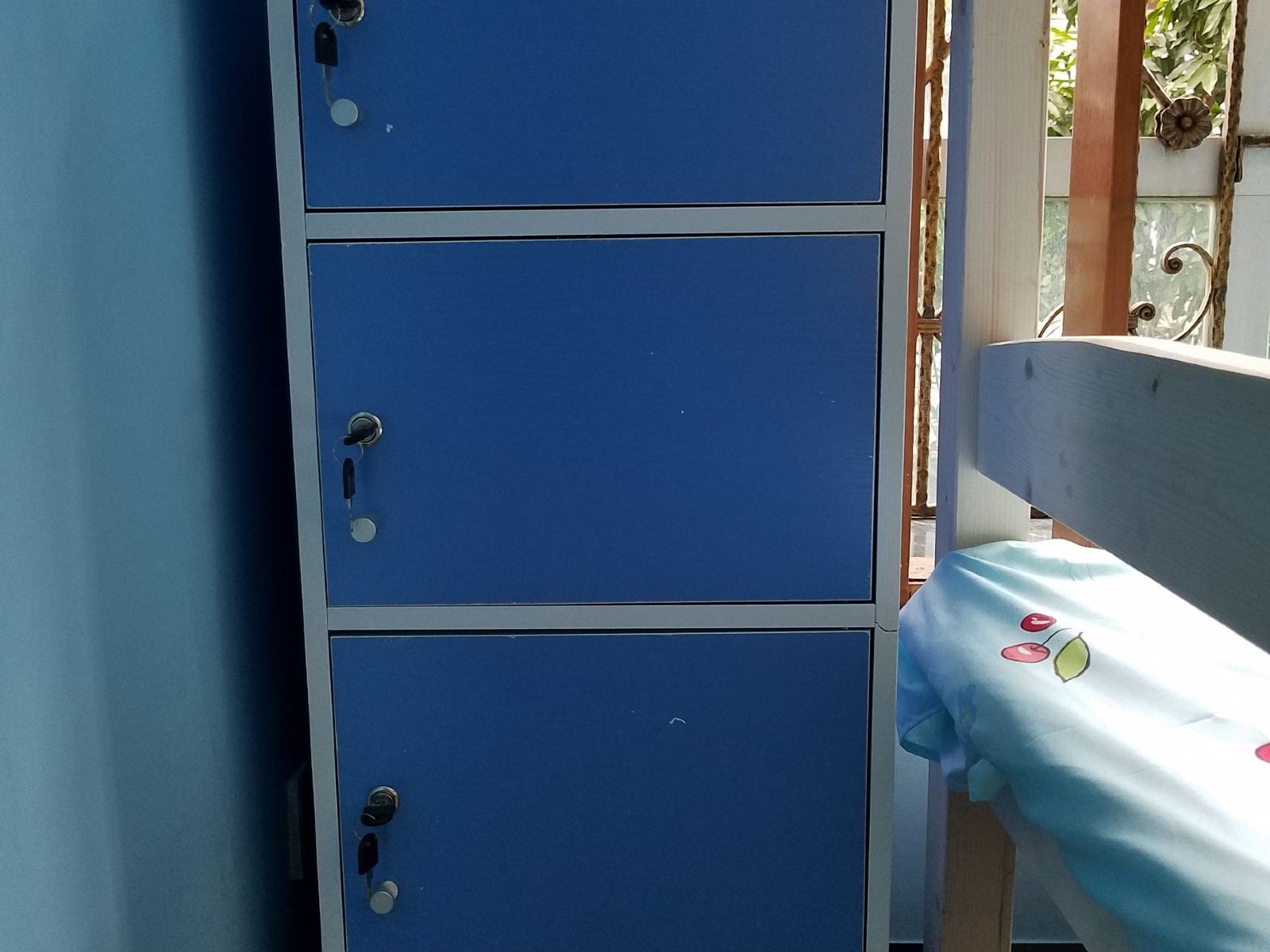 四人间(床位)(公共卫浴)
