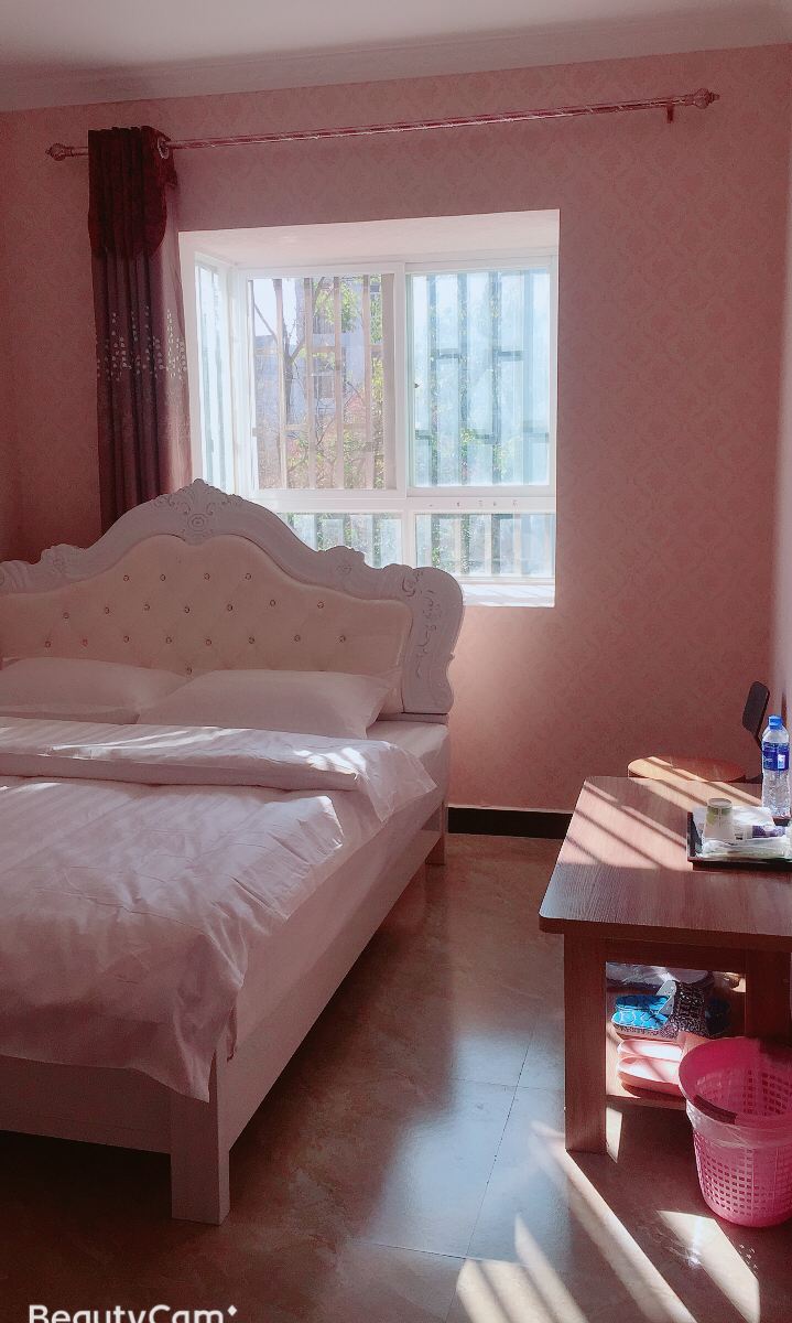 舒适大床房