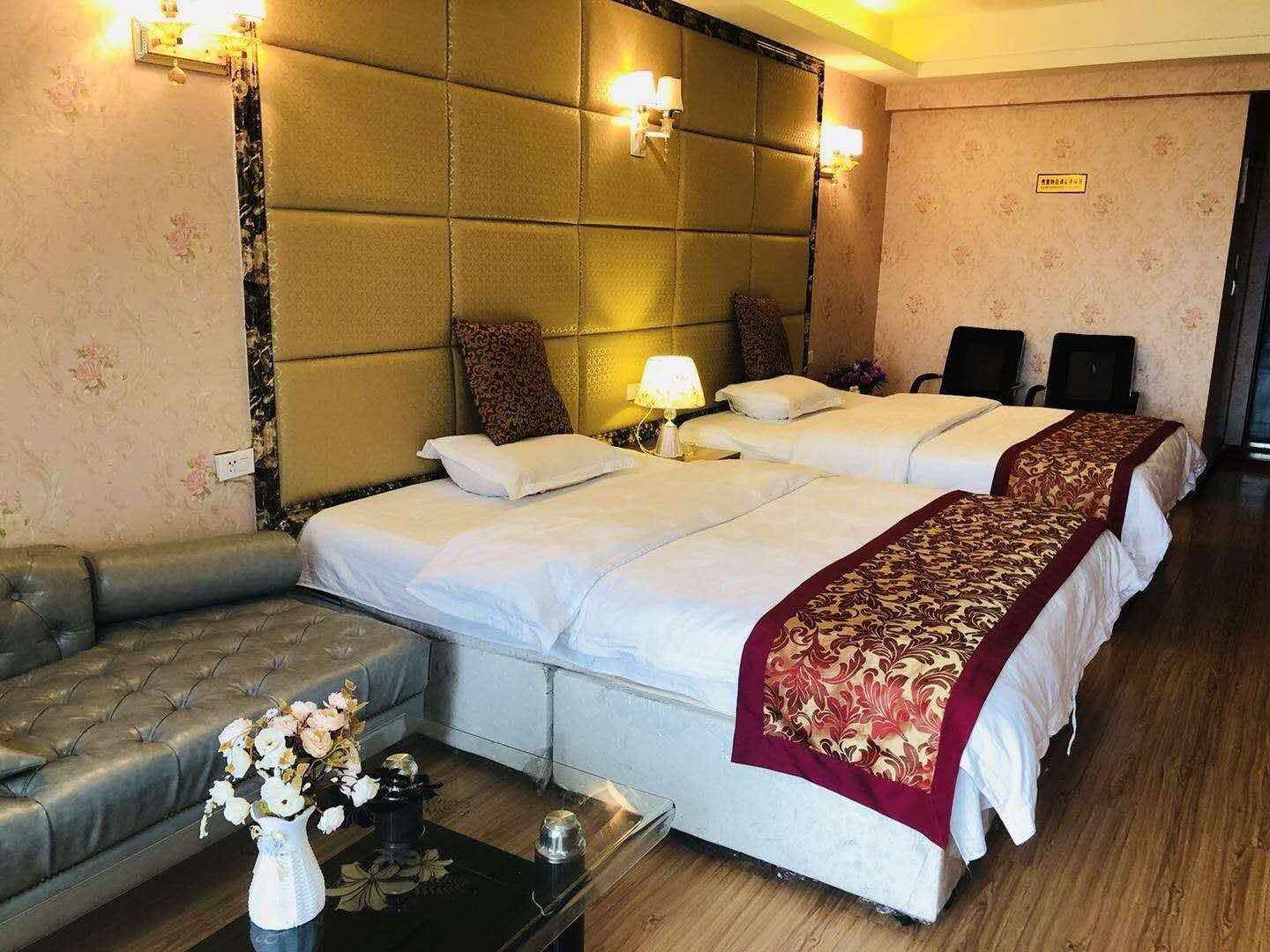 休闲娱乐麻将房