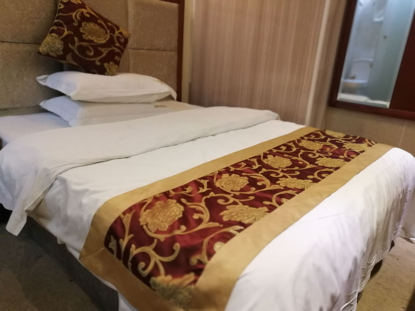 经济单间(无窗)