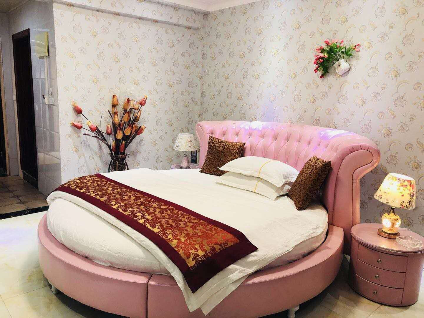 婉约舒适大床房