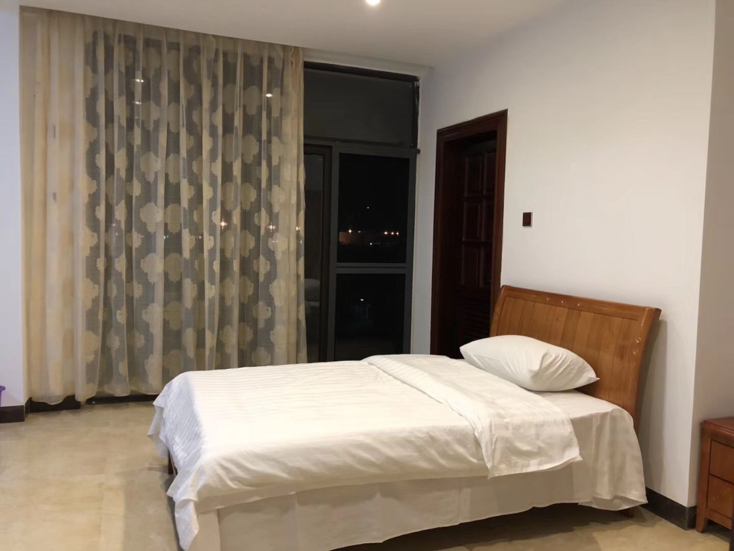 大床房