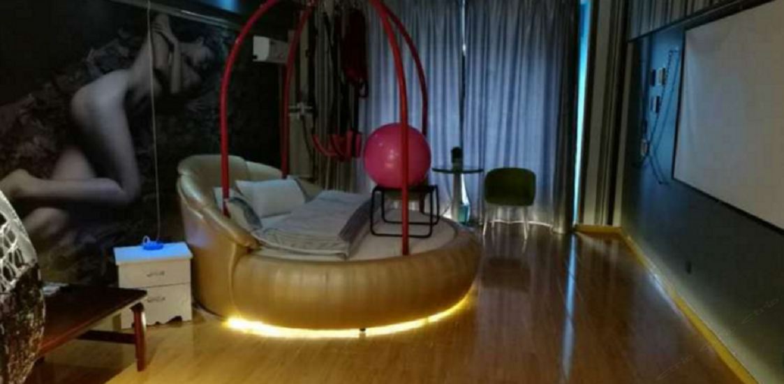 诱惑红绳房