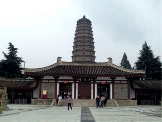 近期西安華清宮游價格_西安華清宮報團(tuán)旅游多少錢_西安華清宮旅游多少錢一個人
