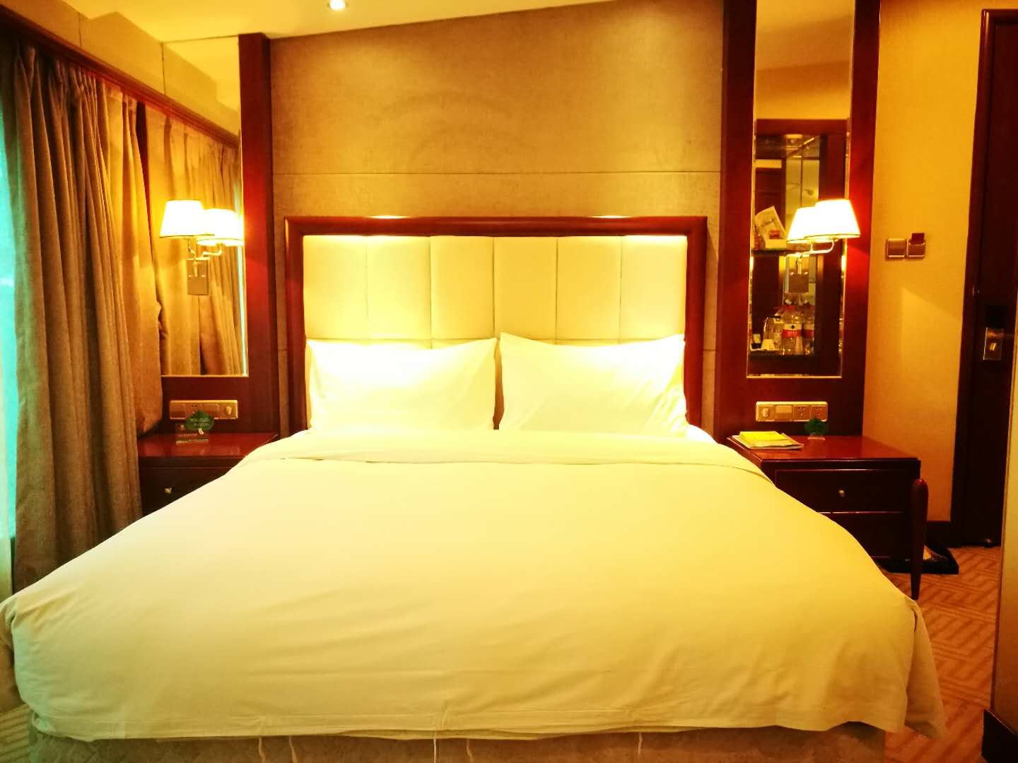 雅致房