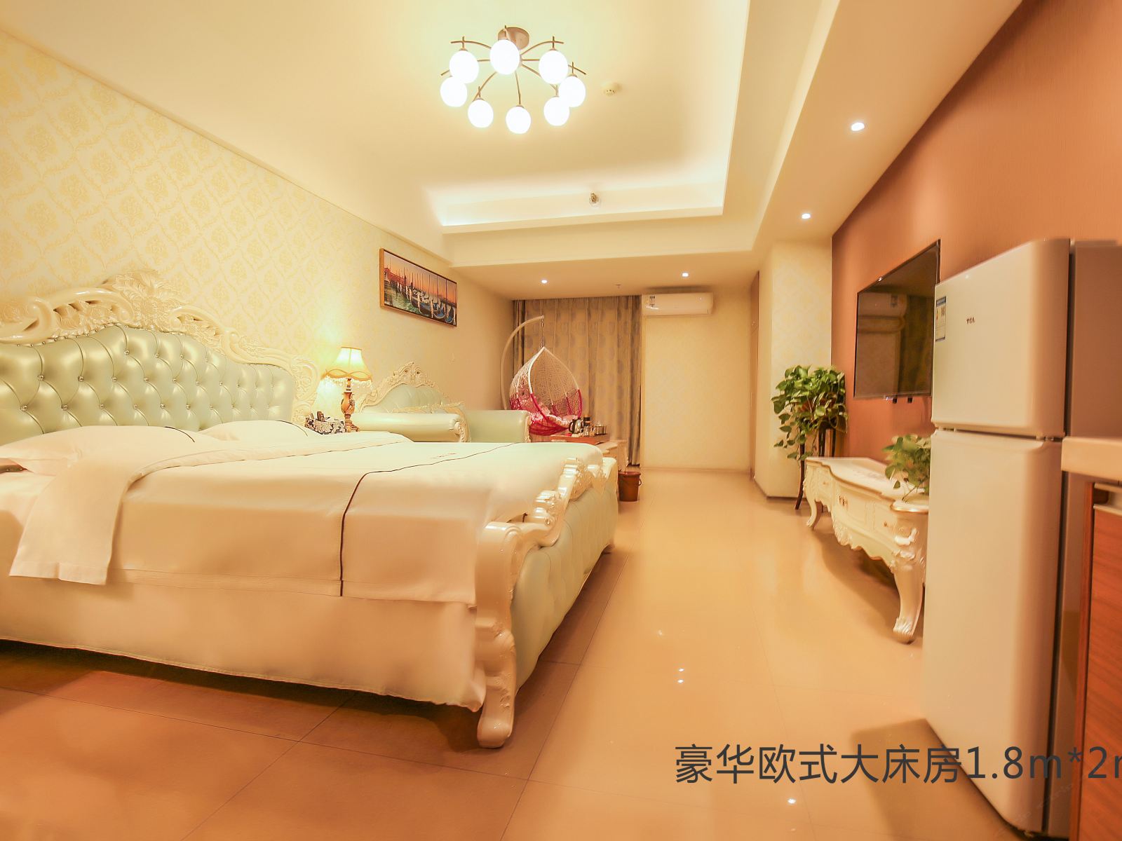 豪华欧式大床房