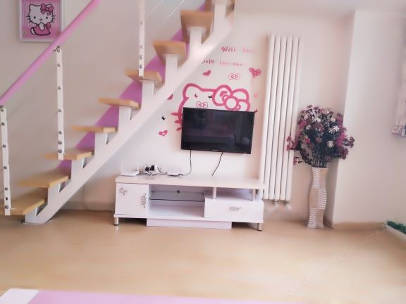Hello kitty主题房