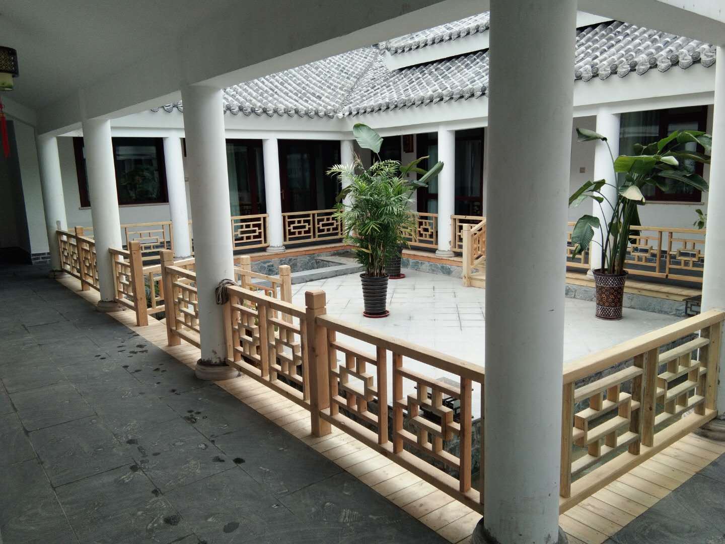 四室别墅四合院