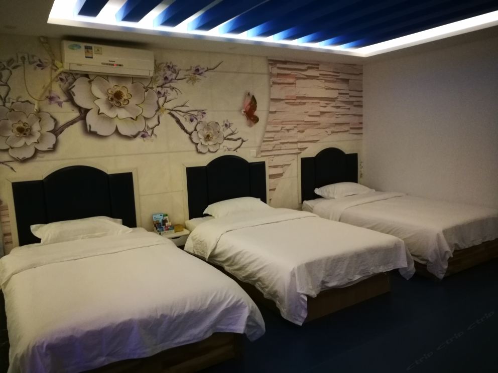 家庭三人间