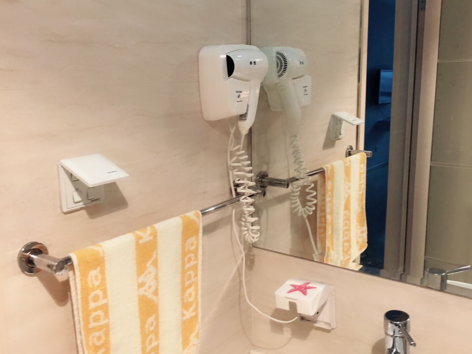 情趣八爪椅电动圆床房