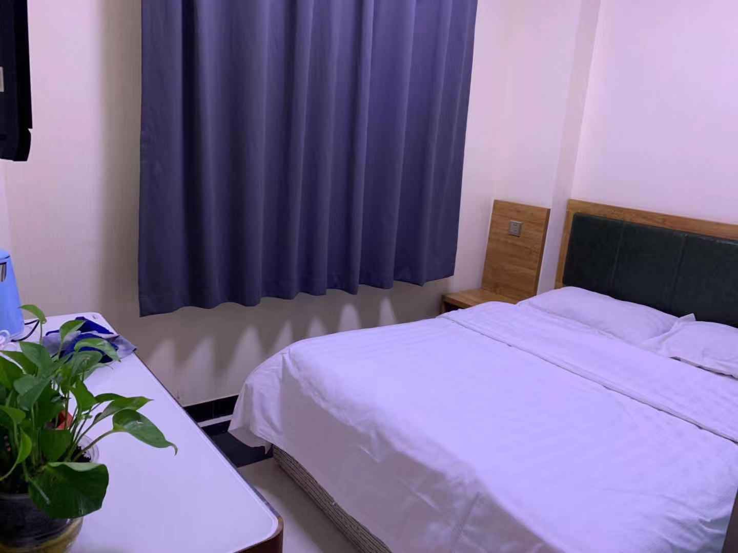 温馨大床房