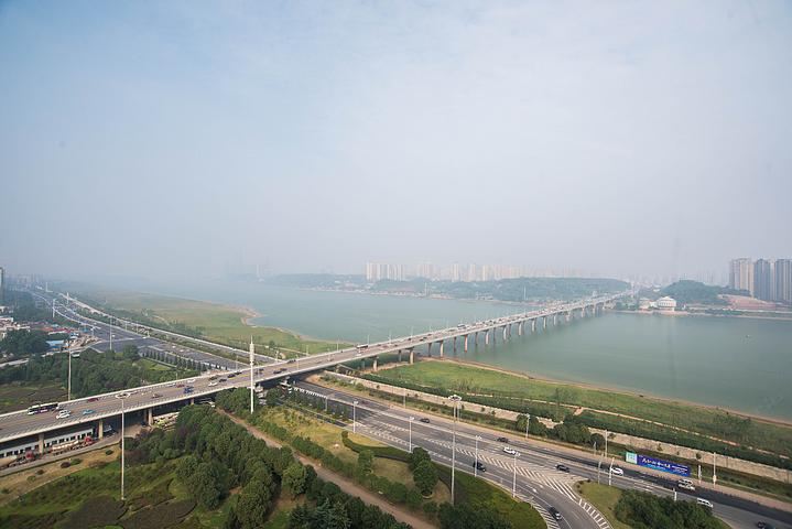 江景复式公寓房