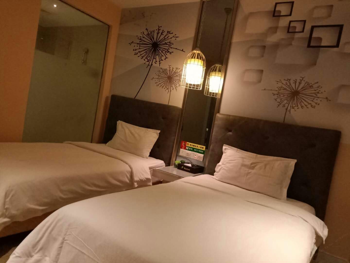 精致双床房