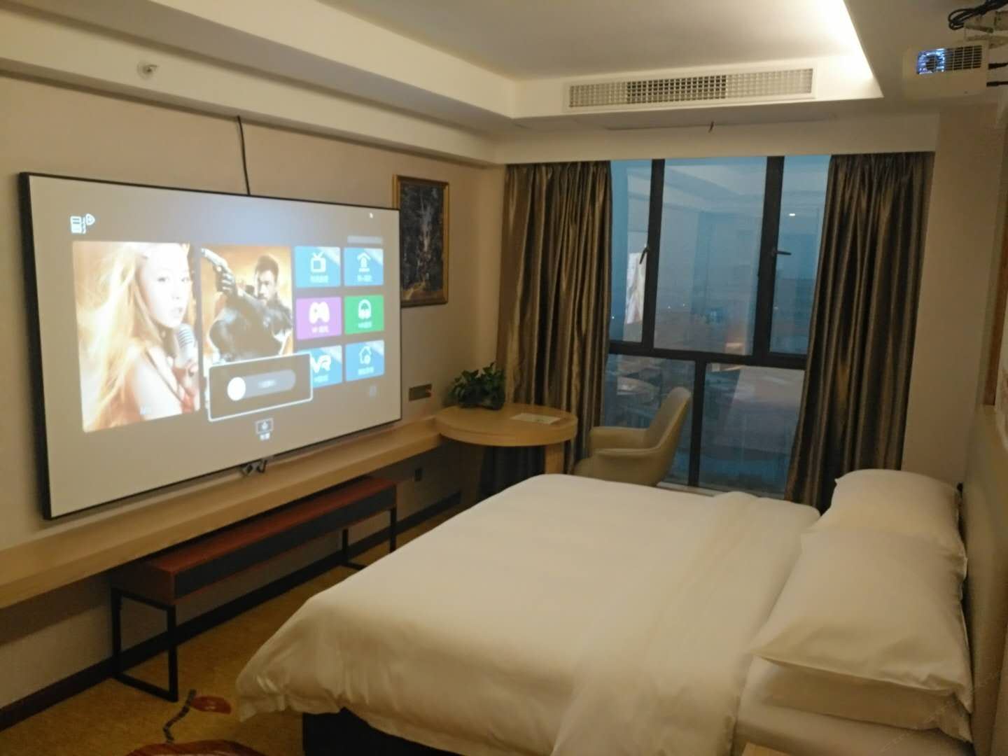 豪华影音房