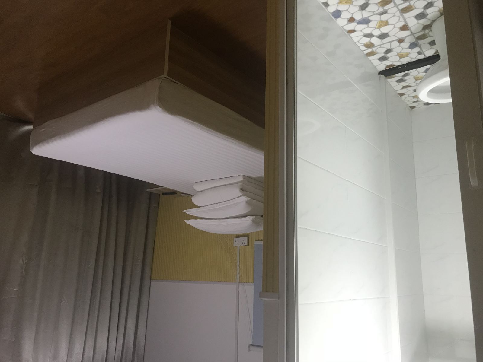 标准大床房