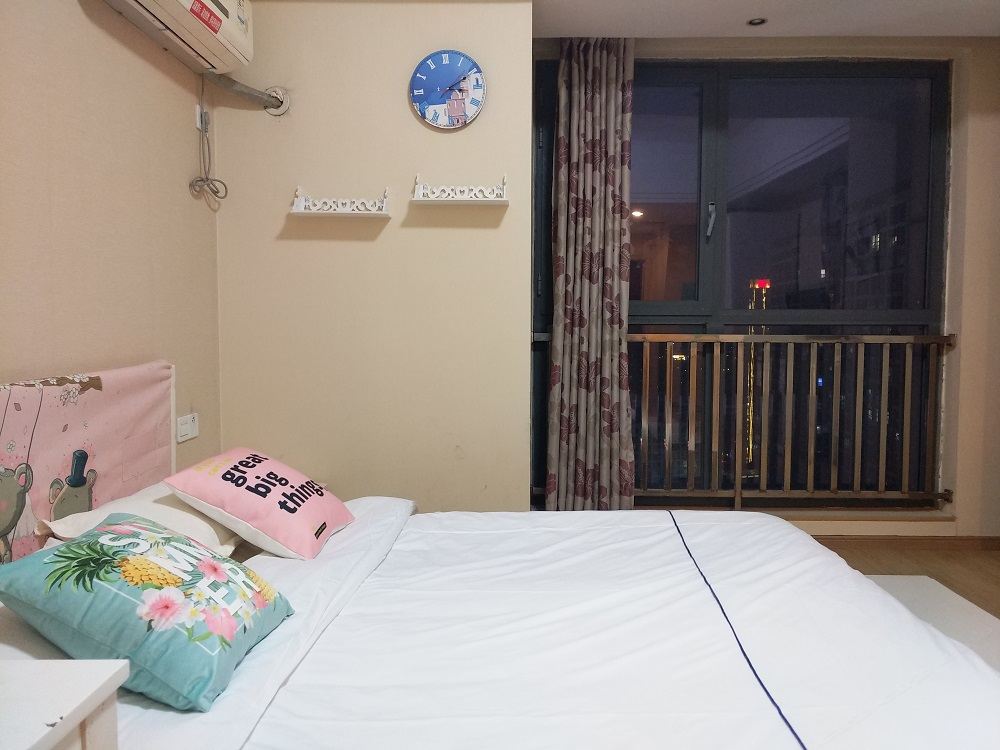 舒适大床房