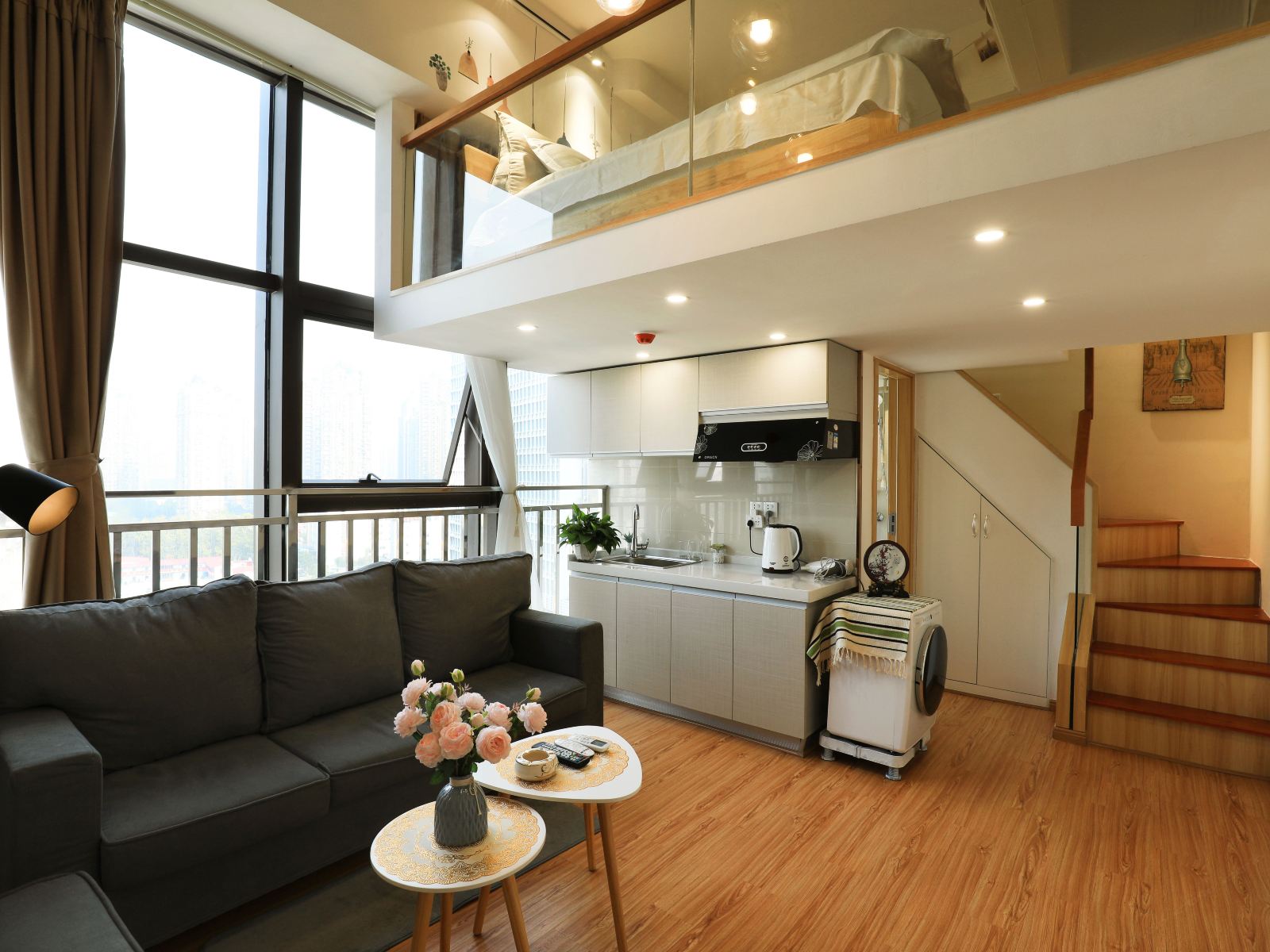 Sunny风情Loft大床房