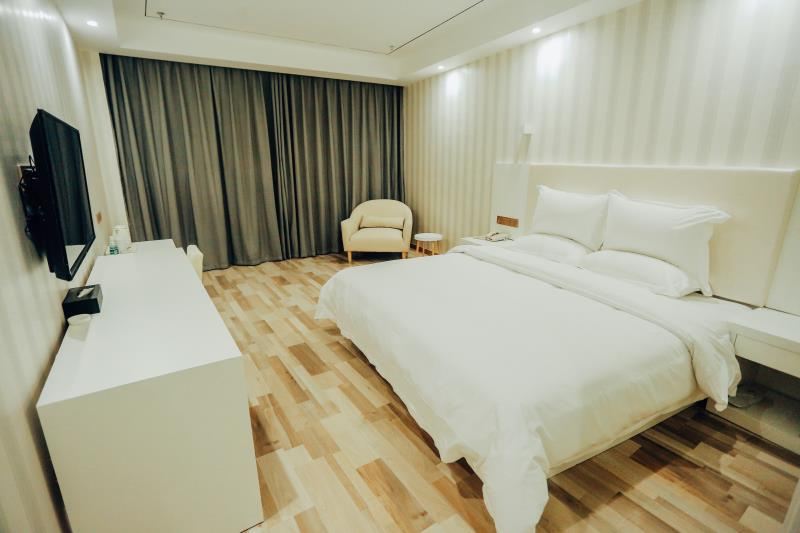 高级行政大床房