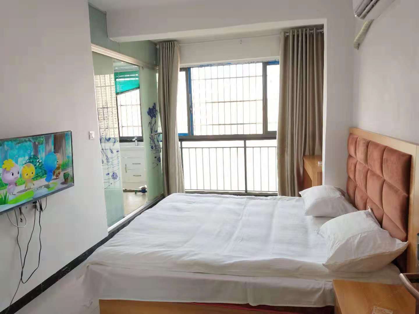 简约大床房