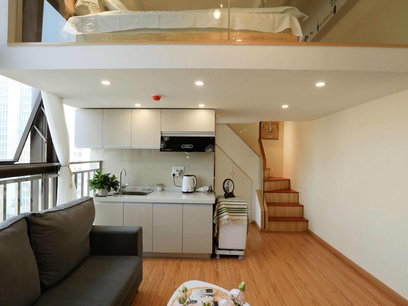 Sunny风情Loft大床房