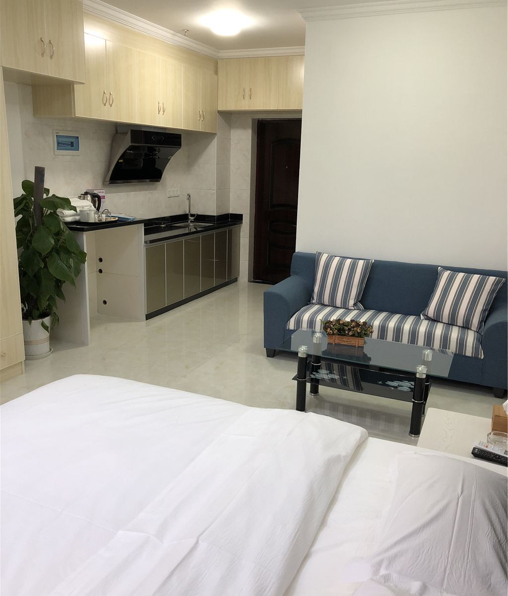 舒适大床房