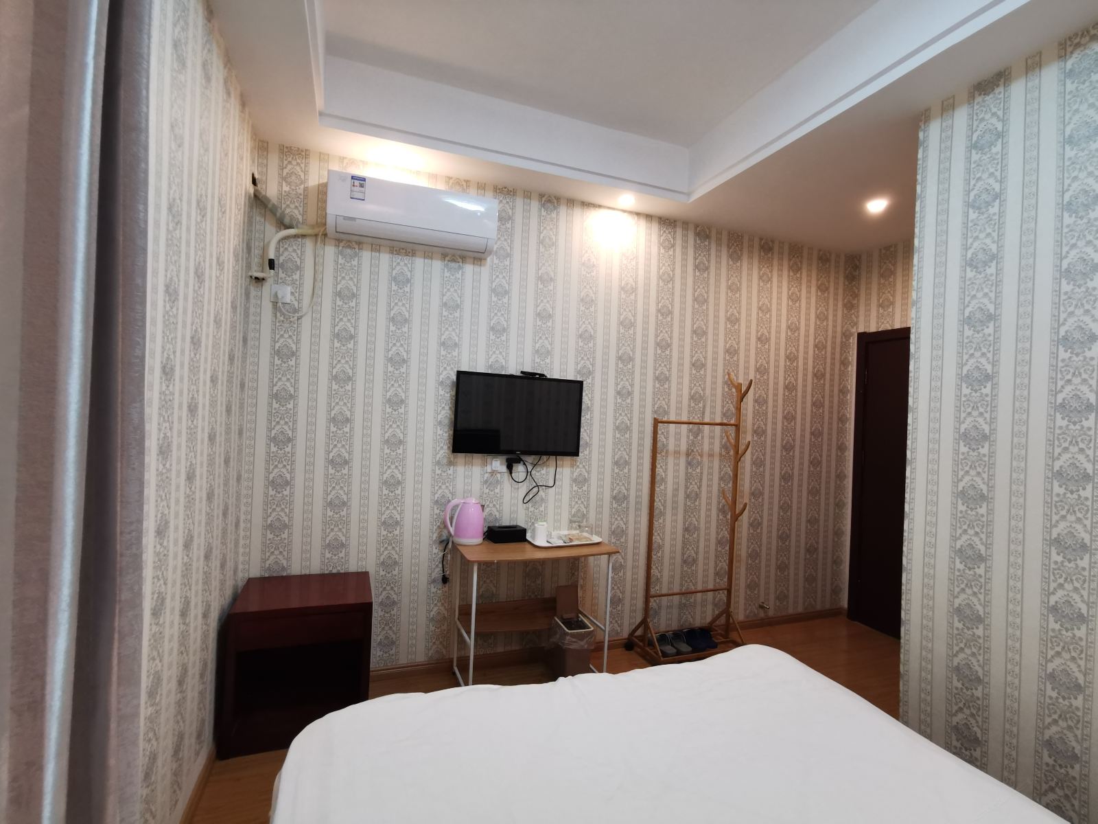 超值特惠大床房