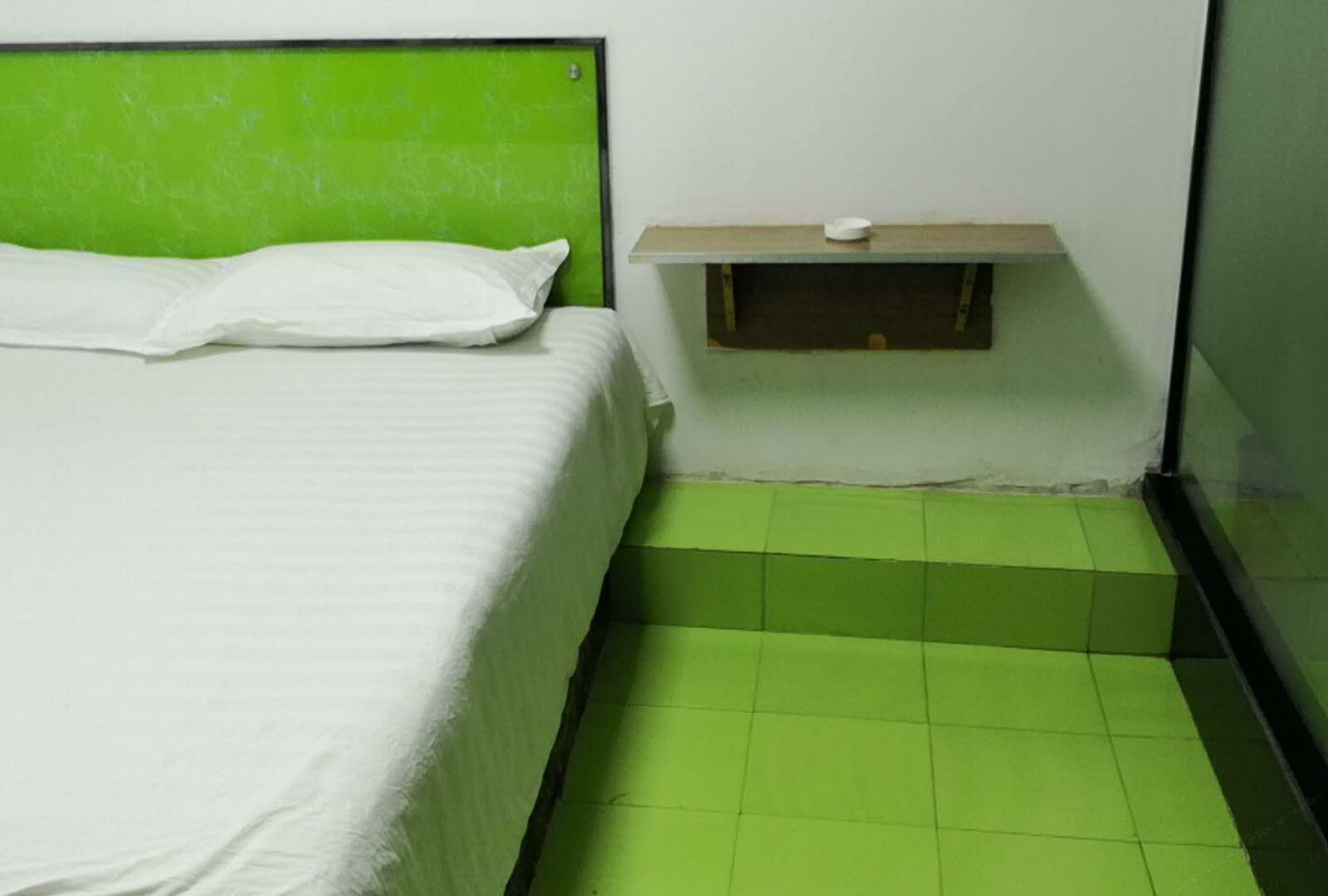 小标准间B