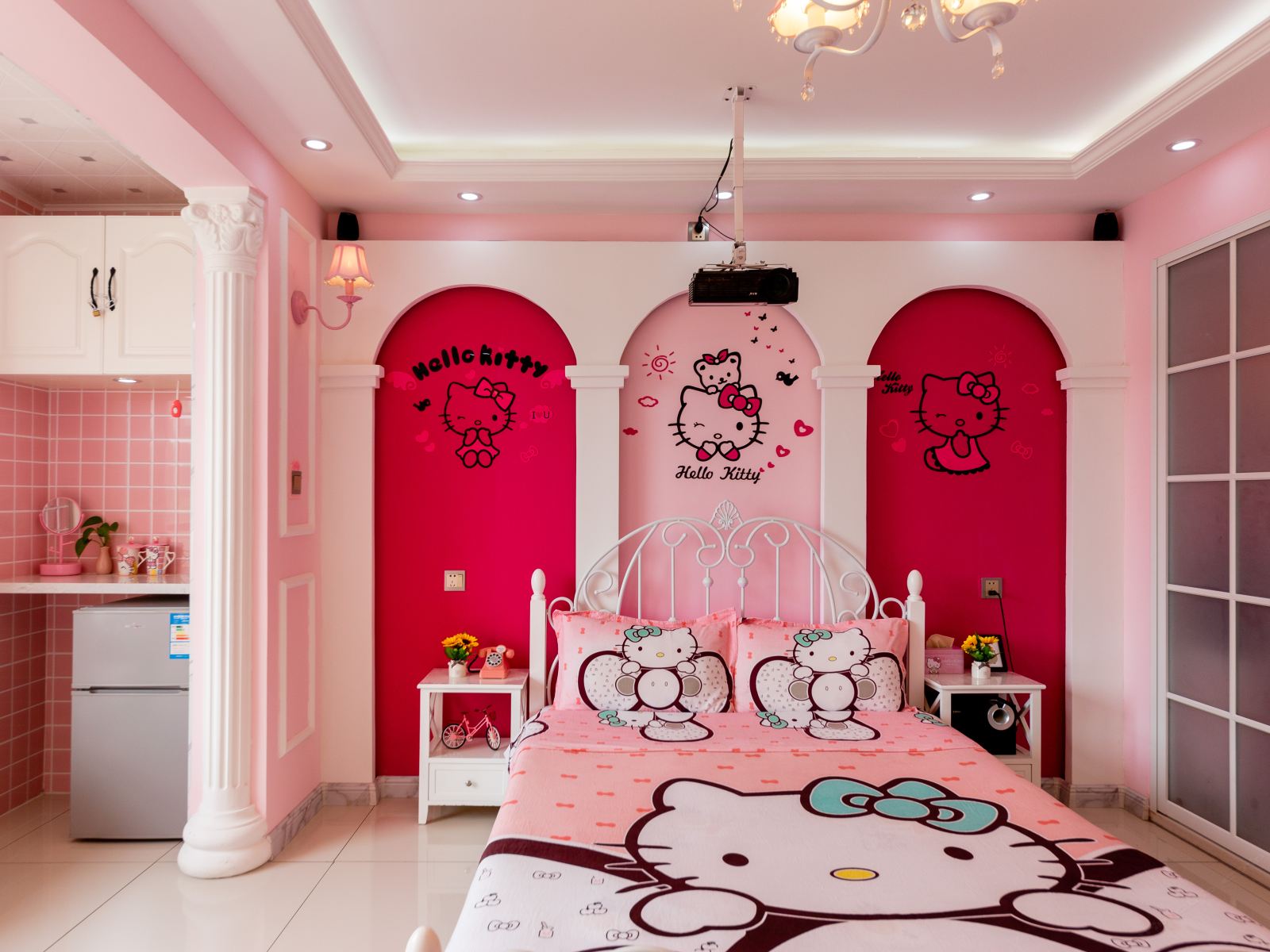hellokitty观影房