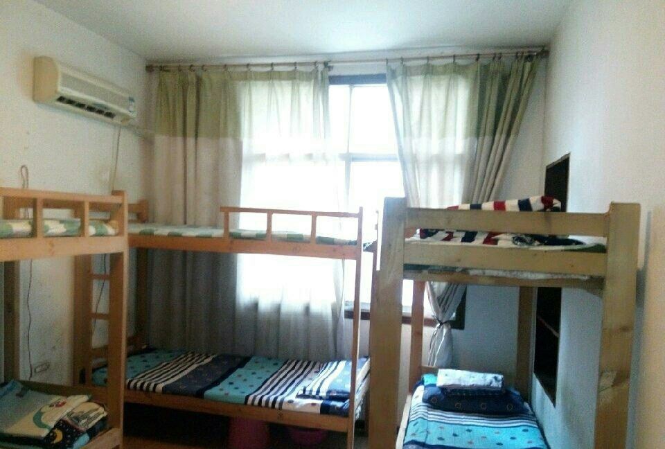 男生六人床位间(公卫)