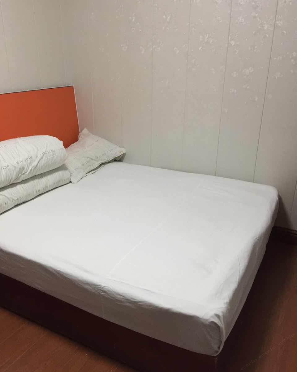 普通单间