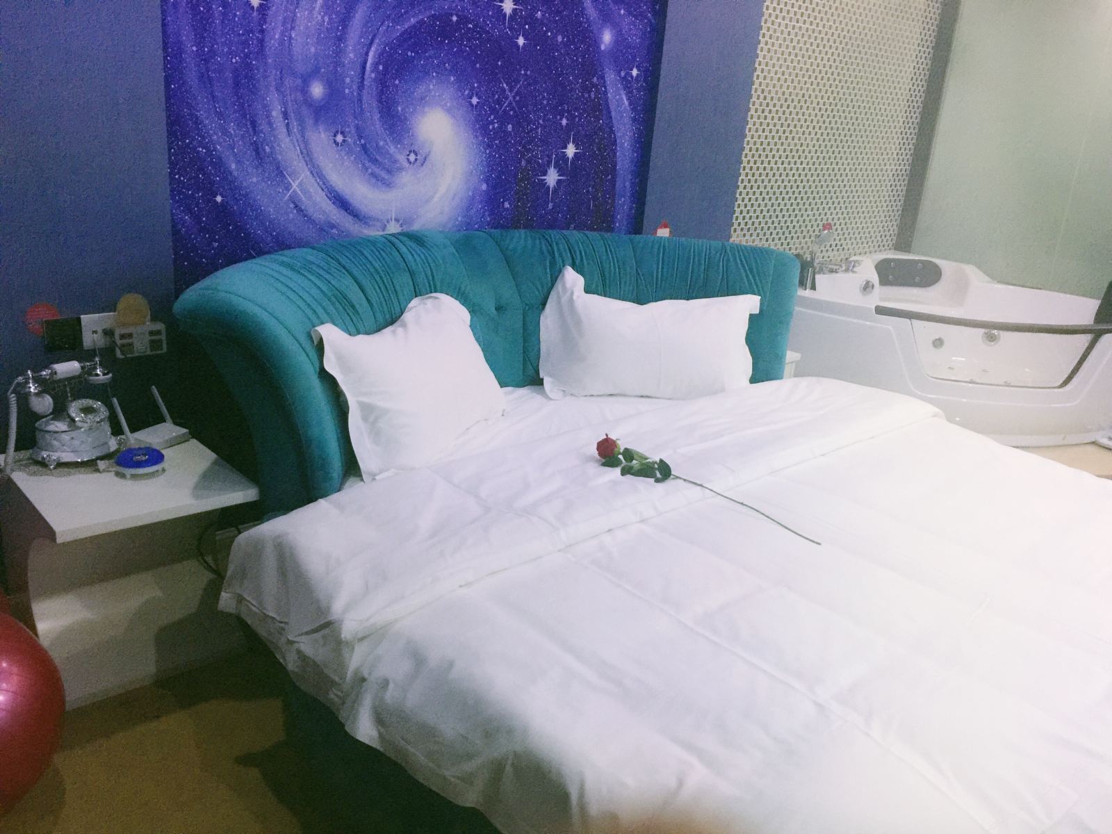 蓝色至尊豪华私享影院房