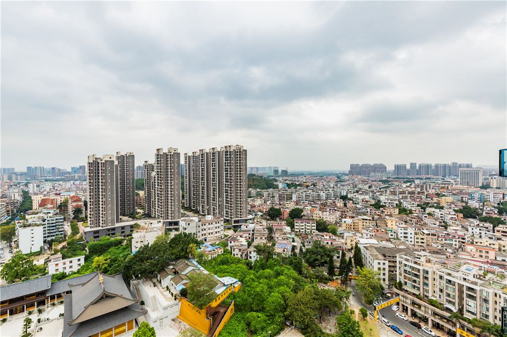 舒心景观豪华双床房