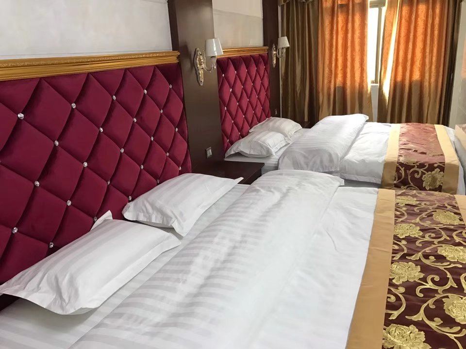 双床房