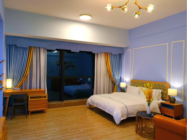 现代几何大床房