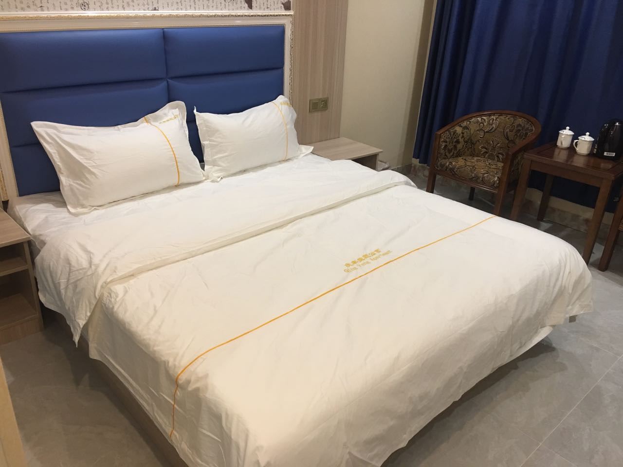 豪华大床房
