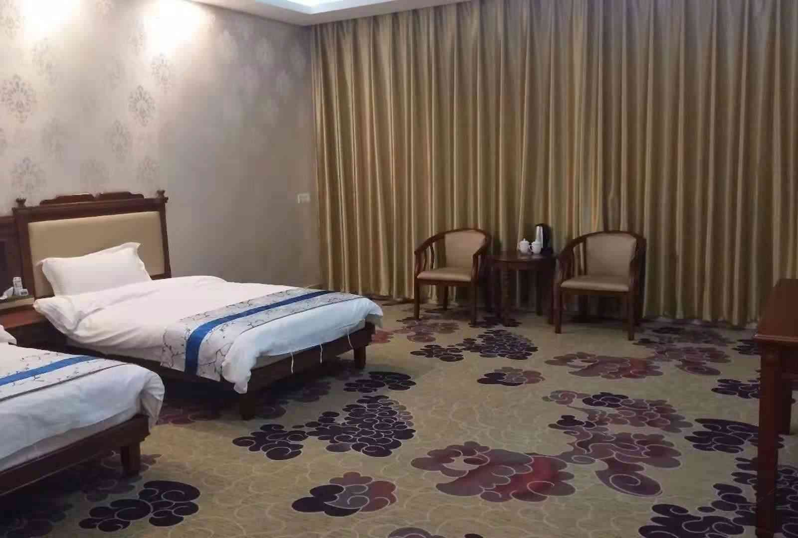 豪华双床房