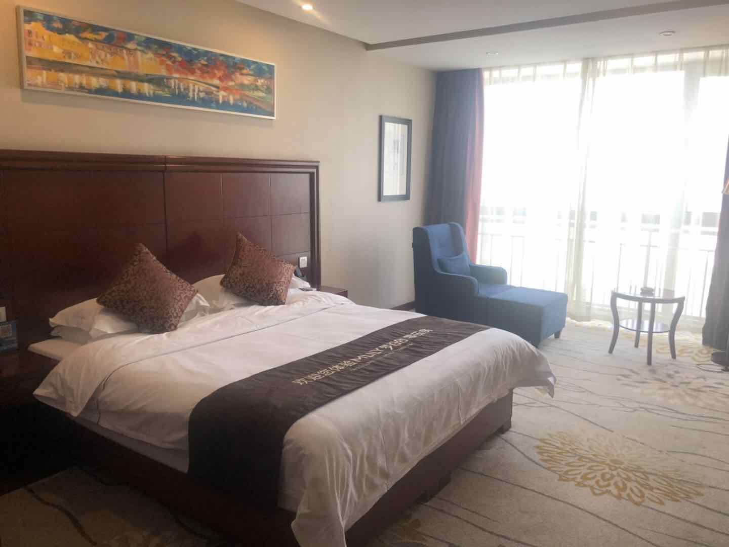 梦百合零压大床房