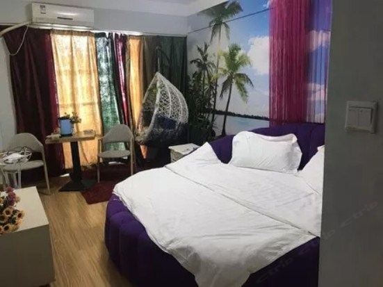 曼珠沙华圆床房