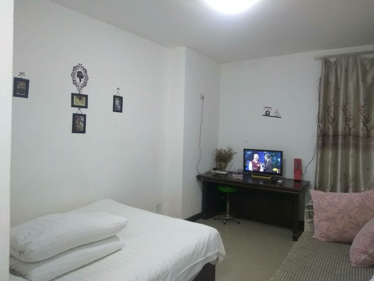 标准大床房