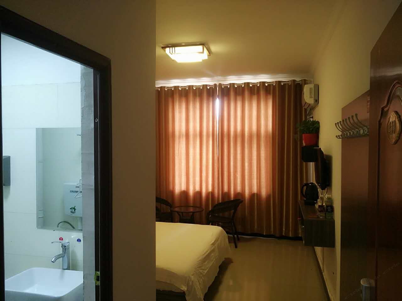 大床房